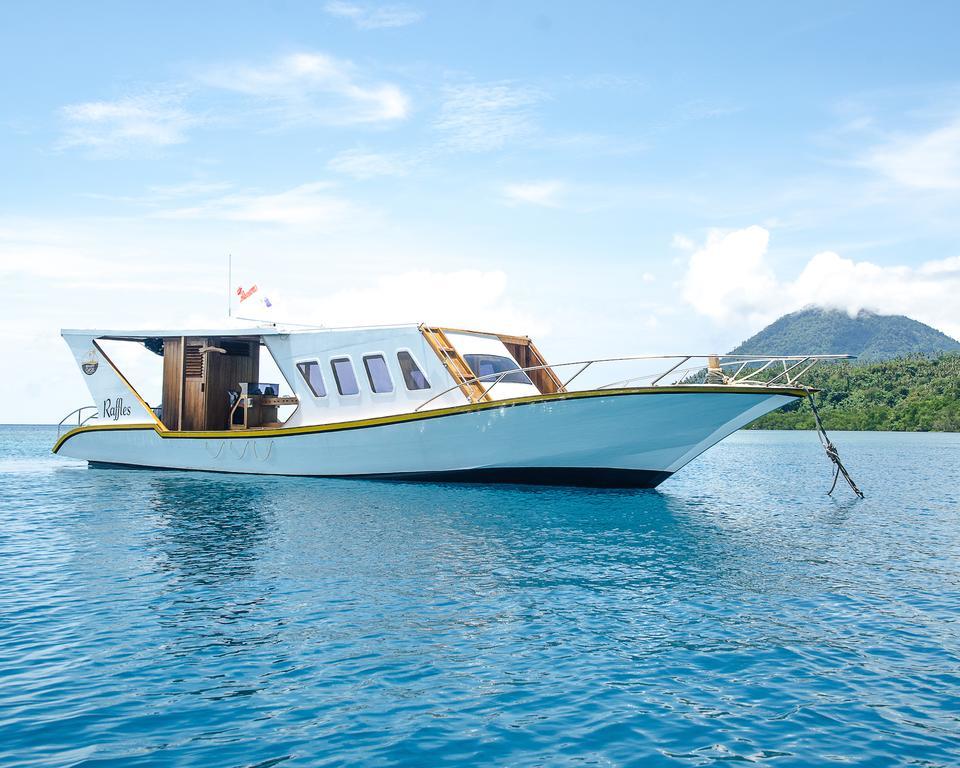 Bunaken Oasis Dive Resort And Spa Extérieur photo